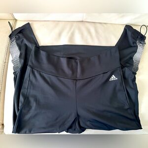 Adidas black leggings with pull string ankle. Beautiful! size xl 🖤